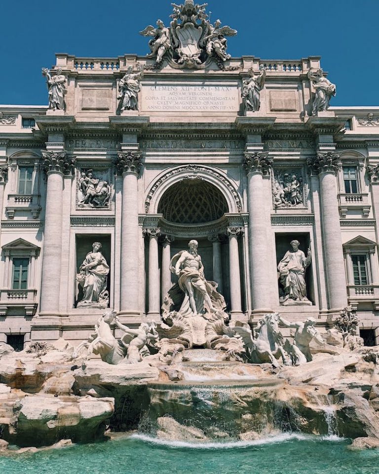 ULTIMATE GUIDE TO THE ROME TREVI FOUNTAIN FOR KIDS