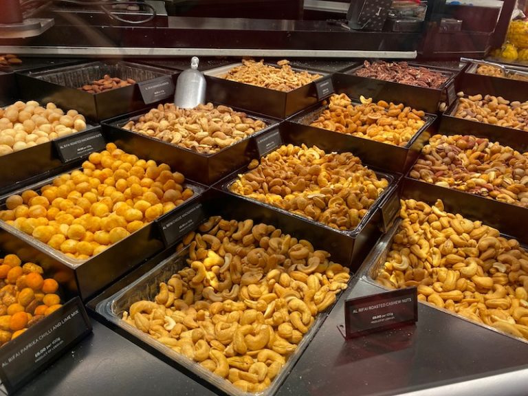 ULTIMATE GUIDE TO HARRODS FOOD HALL LONDON